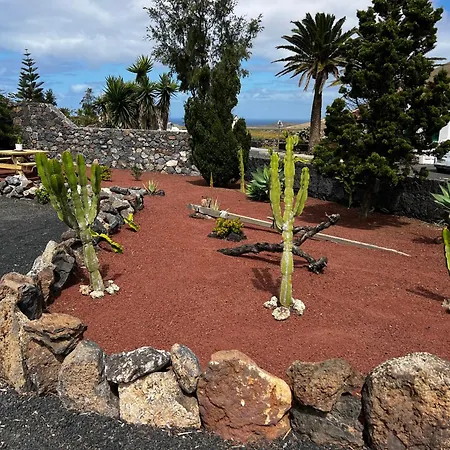 Casa Valeria Holiday home Tinajo